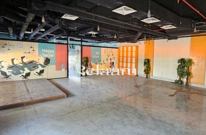 Shop - Studio for rent in Rawdhat Abu Dhabi - Abu Dhabi