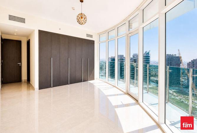 84063824 - Property Main Image