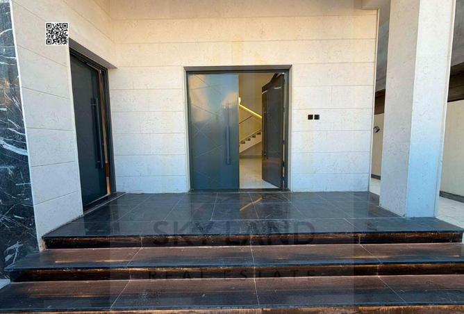 102427804 - Property Image 3
