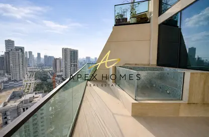 Apartment - 1 Bedroom - 2 Bathrooms for rent in Binghatti Phantom - District 17 - Jumeirah Village Circle - Dubai