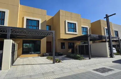تاون هاوس - 4 غرف نوم - 5 حمامات للبيع في مدينة الشارقة المستدامة - الشارقة