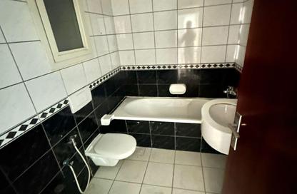 Apartment - 2 Bedrooms - 2 Bathrooms for rent in New Al Taawun Road - Al Taawun - Sharjah