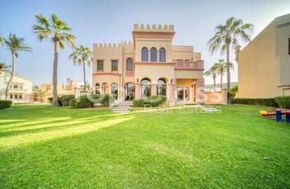 Villa - 3 Bedrooms - 5 Bathrooms for rent in Canal Cove Frond E - Canal Cove Villas - Palm Jumeirah - Dubai