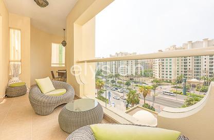 Apartment - 2 Bedrooms - 3 Bathrooms for rent in Al Khushkar - Shoreline Apartments - Palm Jumeirah - Dubai
