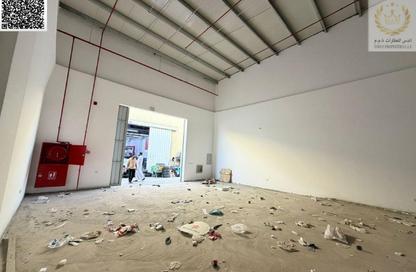 Warehouse - Studio - 4 Bathrooms for rent in Al Jurf Industrial 2 - Al Jurf Industrial - Ajman