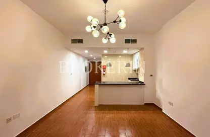 Apartment - 1 Bathroom for rent in Al Jawhara Residences - District 2 - Jumeirah Village Triangle - Dubai