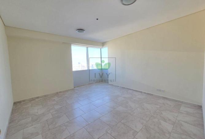 76564382 - Property Image 3