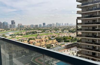 شقة - 2 غرف نوم - 3 حمامات للايجار في في2 - مدينة دبي الرياضية - دبي