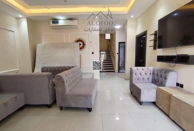 81960553 - Property Image 2