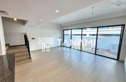 Villa - 4 - 5 for sale in Santorini - Damac Lagoons - Dubai