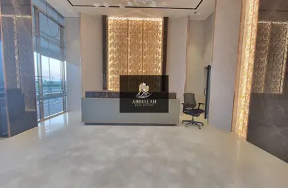 شقة - 2 غرف نوم - 3 حمامات للايجار في الطي غرب - السيوح - الشارقة