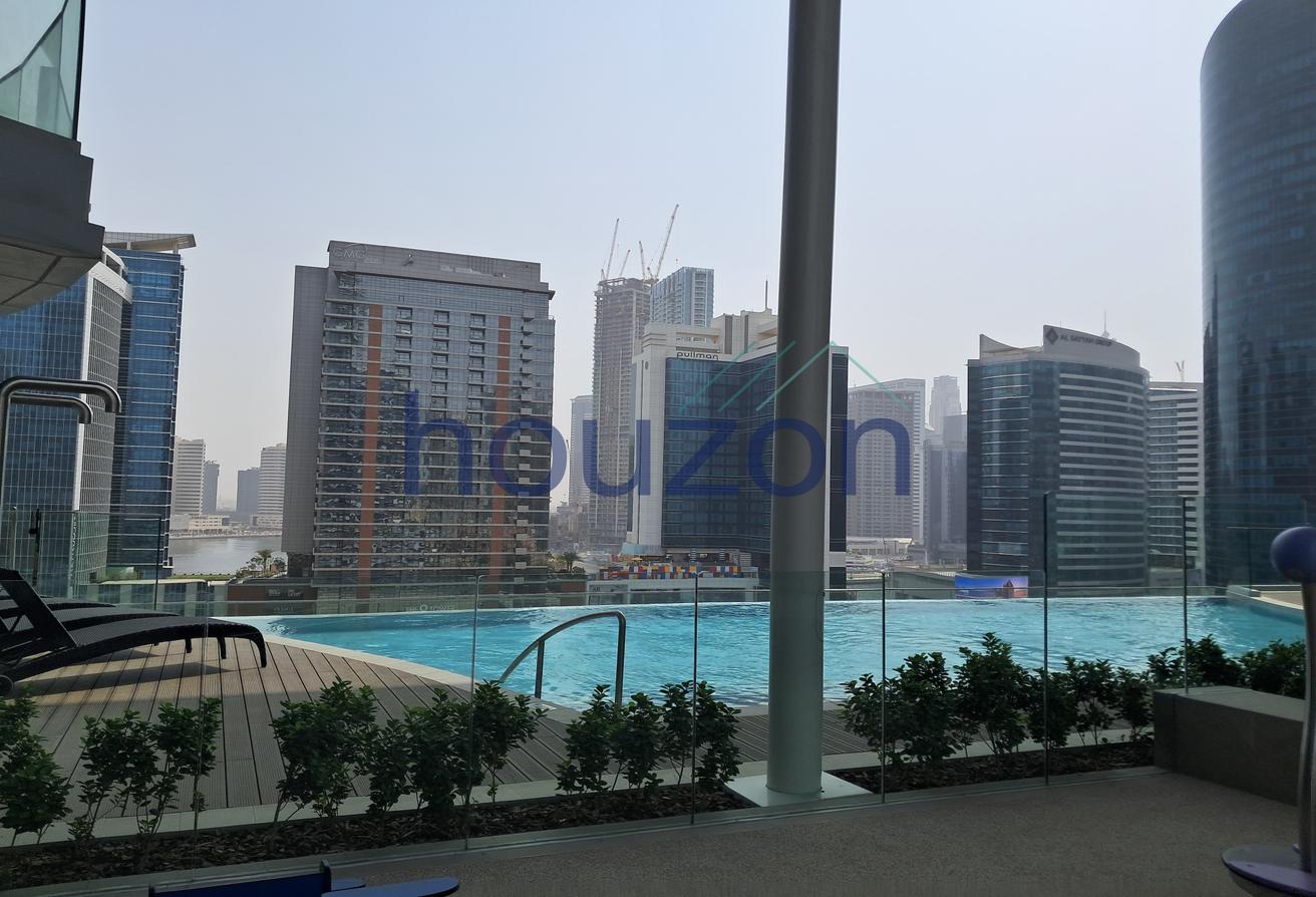 Luxury 3BR+M/R | Burj Khalifa View | Balcony photo 16