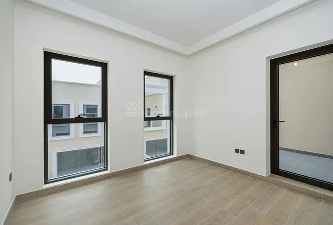 145977110 - Property Image 3