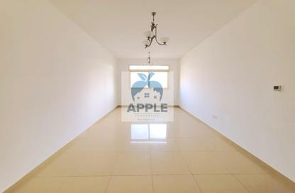 Apartment - 1 Bedroom - 2 Bathrooms for rent in Muwaileh 29 Building - Muwaileh - Sharjah