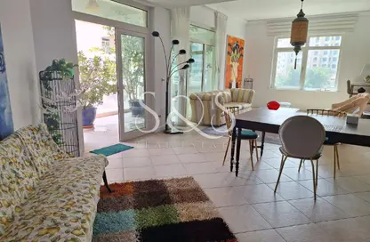 Apartment - 3 Bedrooms - 4 Bathrooms for rent in Al Habool - Shoreline Apartments - Palm Jumeirah - Dubai