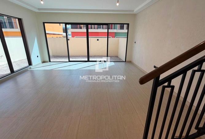 128370617 - Property Image 3