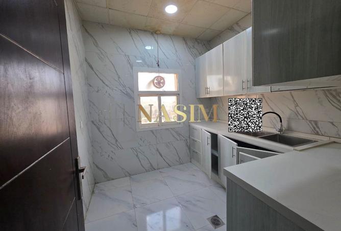 54399755 - Property Image 2