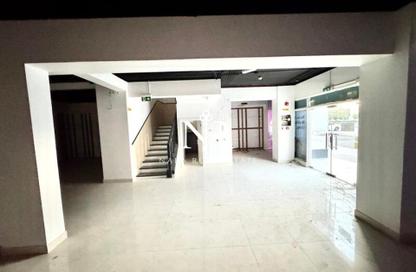 Shop - Studio - 2 Bathrooms for rent in Al Bateen - Abu Dhabi