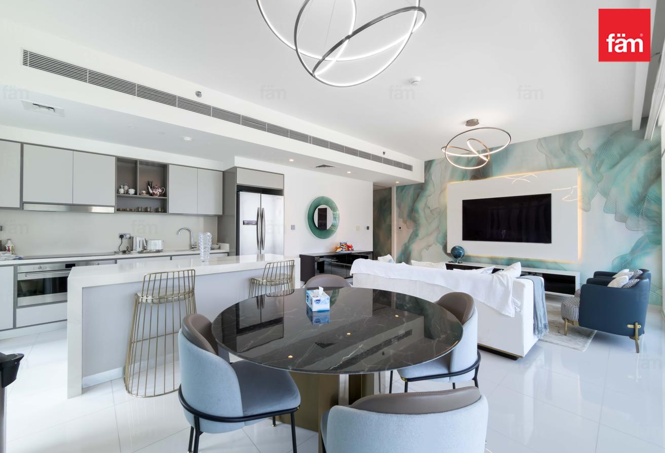 Full Seaview | Beachfront Living photo 9