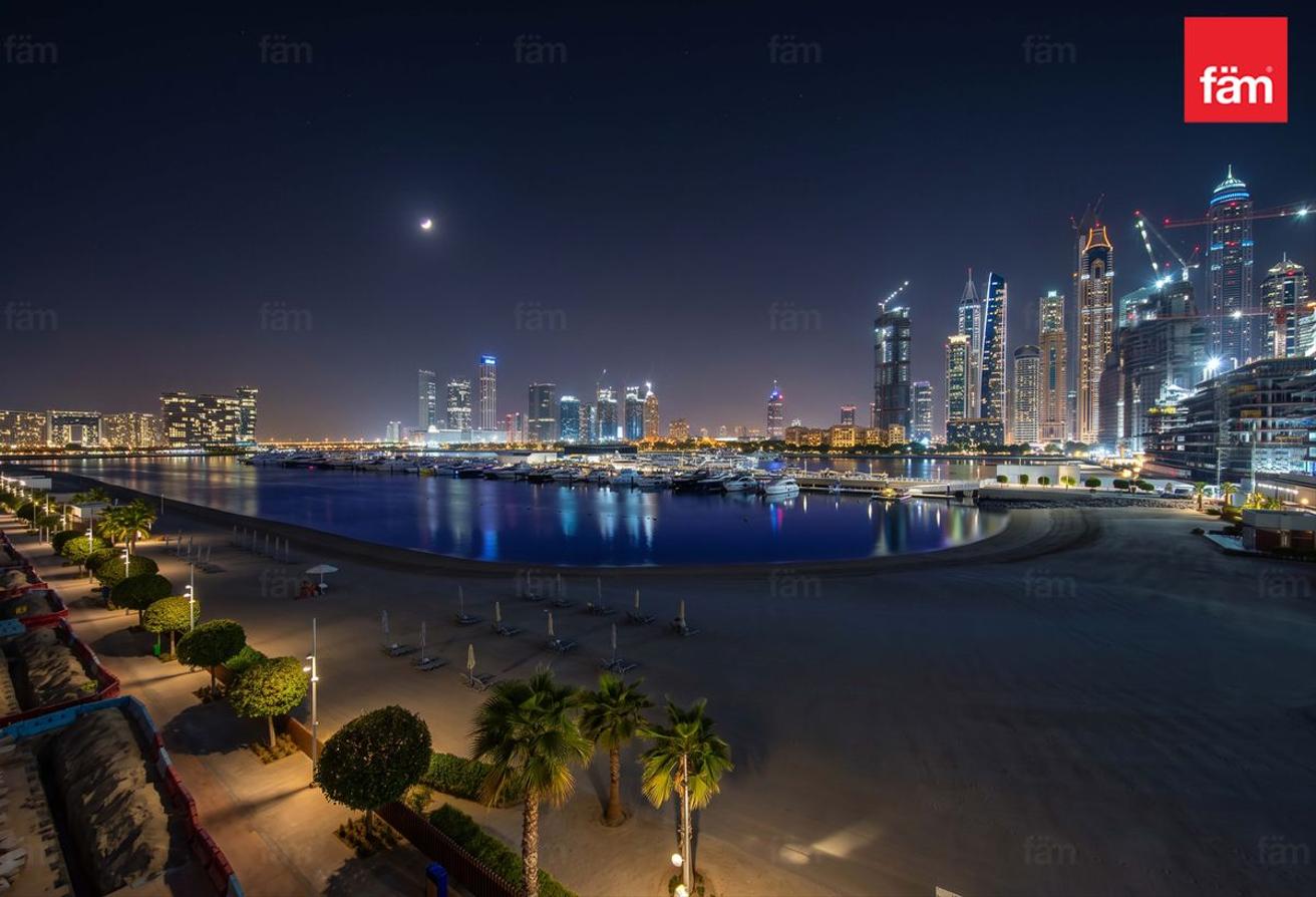 Full Seaview | Beachfront Living photo 14