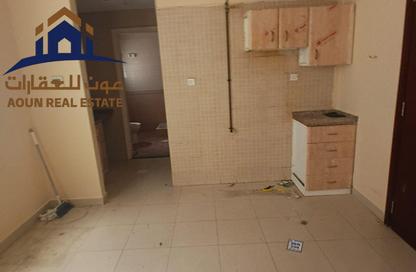 Apartment - Studio - 1 Bathroom for rent in Al Naba'ah 8 Building - Al Naba'ah - Al Sharq - Sharjah Apartment - Studio - 1 Bathroom for rent in Al Naba'ah 8 Building - Al Naba'ah - Al Sharq - Sharjah