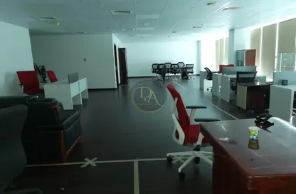 Office Space - Studio - 1 Bathroom for rent in Oxford Tower - Business Bay - Dubai