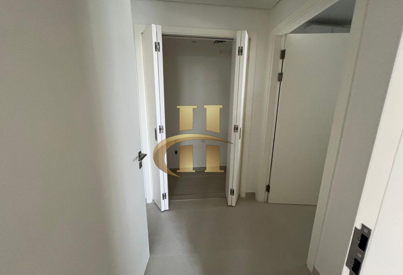 Brand New | Ready to Move | Prime Location photo 6