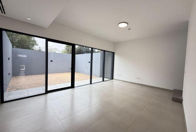 81930868 - صورة العقار 3