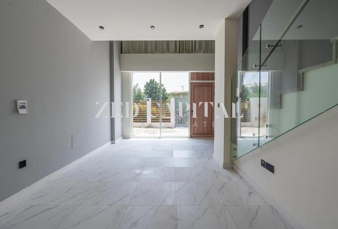 83647788 - Property Image 3