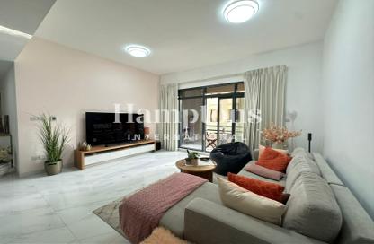 Apartment - 3 Bedrooms - 2 Bathrooms for rent in Al Ghaf 3 - Al Ghaf - Greens - Dubai