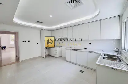 Villa - 4 Bedrooms - 5 Bathrooms for rent in Mirdif Villas - Mirdif - Dubai
