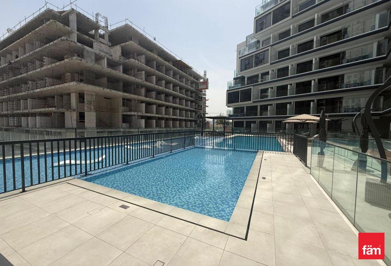 Spacious One Bedroom, Private Pool, Brand New. photo 17