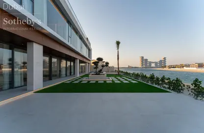 Villa - 6 Bedrooms - 7 Bathrooms for sale in Signature Villas Frond H - Signature Villas - Palm Jumeirah - Dubai