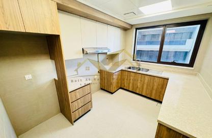 Apartment - 1 - 2 for rent in Al Souk Al Kabeer - Bur Dubai - Dubai Apartment - 1 - 2 for rent in Al Souk Al Kabeer - Bur Dubai - Dubai