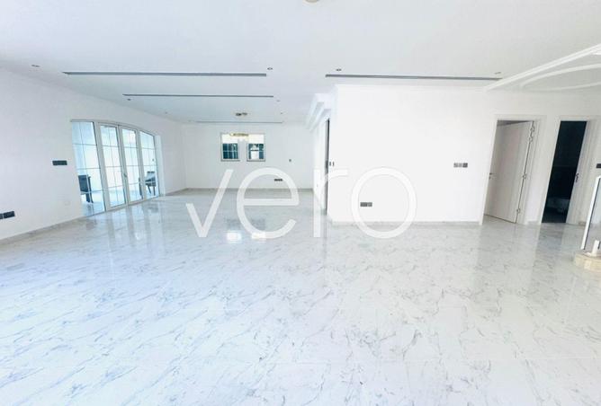 16223960 - Property Image 3