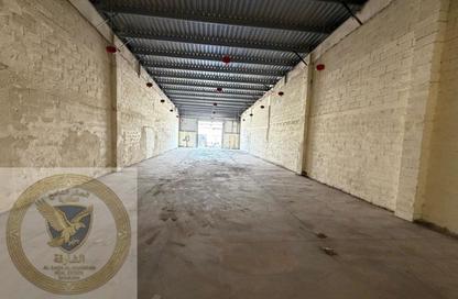 Warehouse - Studio for rent in Industrial Building 13 - Industrial Area 13 - Sharjah Industrial Area - Sharjah
