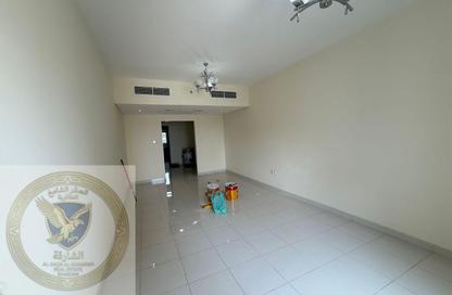 Apartment - 3 Bedrooms - 4 Bathrooms for rent in Al Khan Corniche - Al Khan - Sharjah