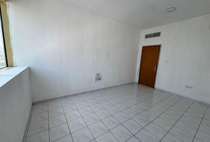 60164070 - Property Image 3