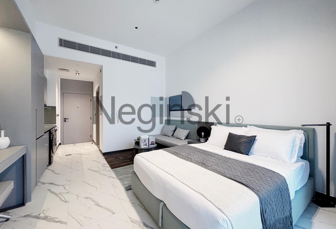 MID FLOOR | BURJ KHALIFA VIEW | FURNISHED photo 4