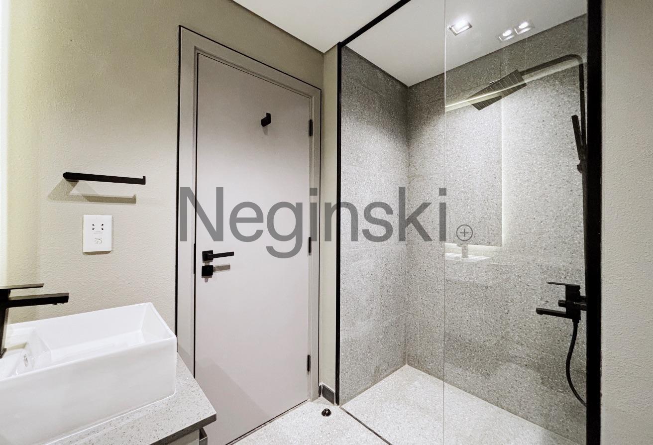MID FLOOR | BURJ KHALIFA VIEW | FURNISHED photo 12