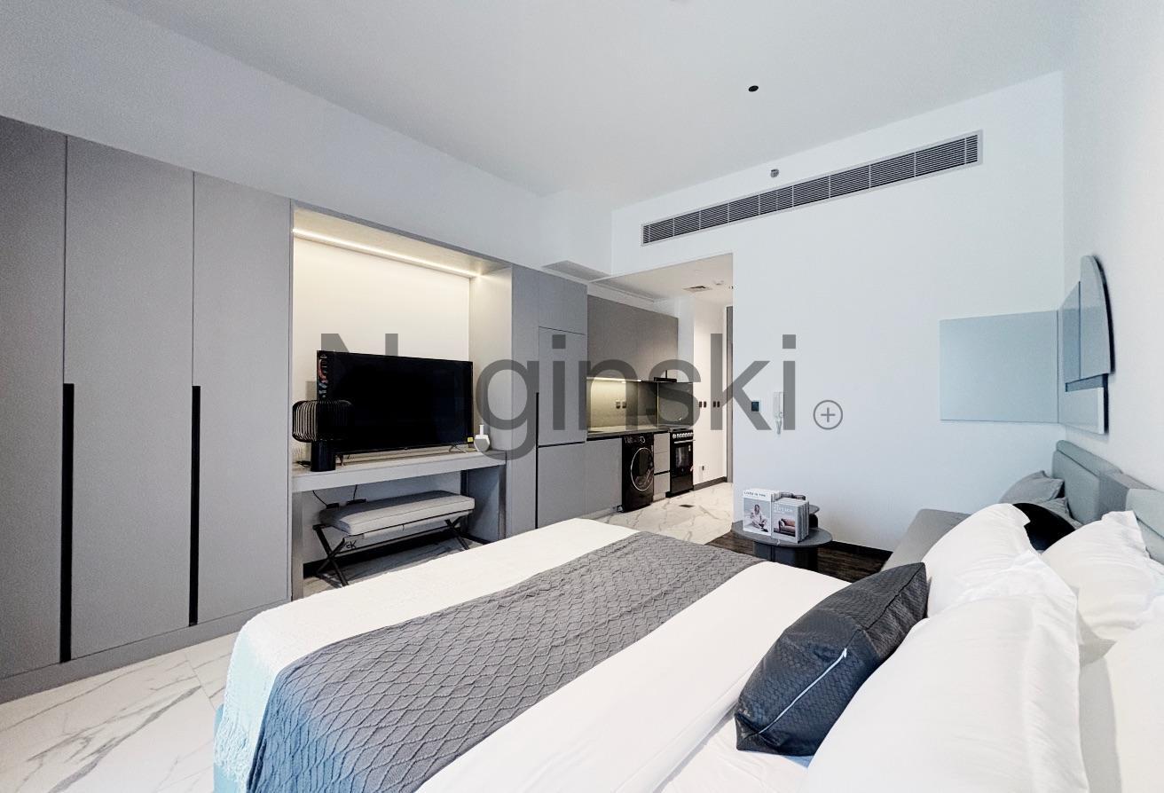 MID FLOOR | BURJ KHALIFA VIEW | FURNISHED photo 5