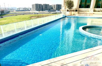 Apartment - 3 Bedrooms - 4 Bathrooms for rent in Muwaileh 29 Building - Muwaileh - Sharjah