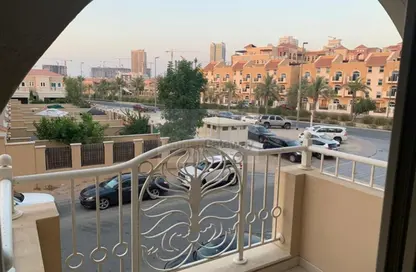 شقة - غرفة نوم - 2 حمامات للايجار في الخزامى 2 - حدائق الإمارات 1 - الضاحية 13 - قرية جميرا الدائرية - دبي