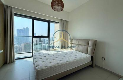 Apartment - 2 - 2 for rent in Burj Royale - Downtown Dubai - Dubai