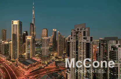 Apartment - 2 Bedrooms - 2 Bathrooms for rent in Paramount Tower Hotel  and  Residences - Business Bay - Dubai