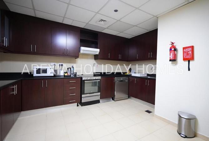 102833700 - Property Image 3