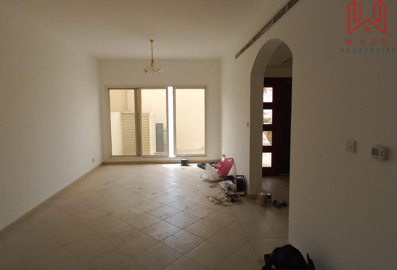 Spacious Compound Villa for Rent | Shared Pool photo 6