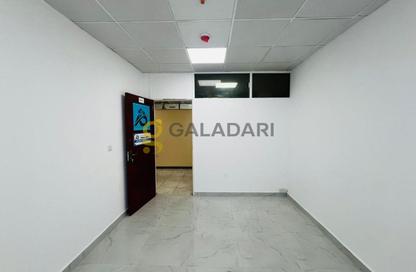 Office Space - Studio for rent in Al Khabaisi - Deira - Dubai