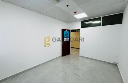 Office Space - Studio for rent in Al Khabaisi - Deira - Dubai Office Space - Studio for rent in Al Khabaisi - Deira - Dubai