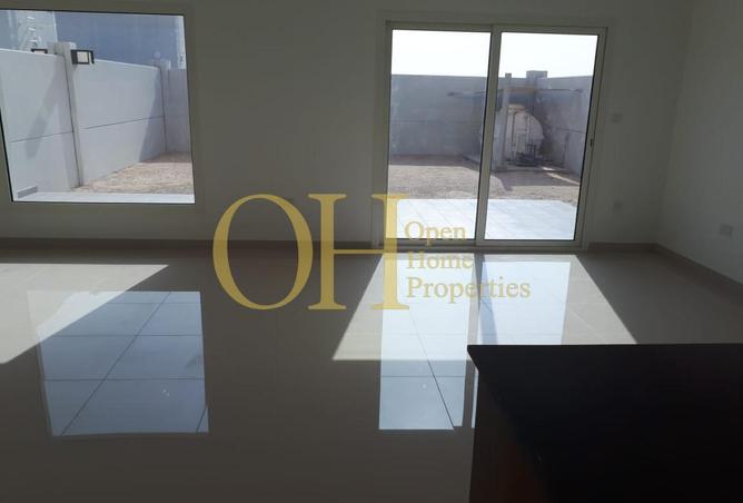 74251151 - صورة العقار 2